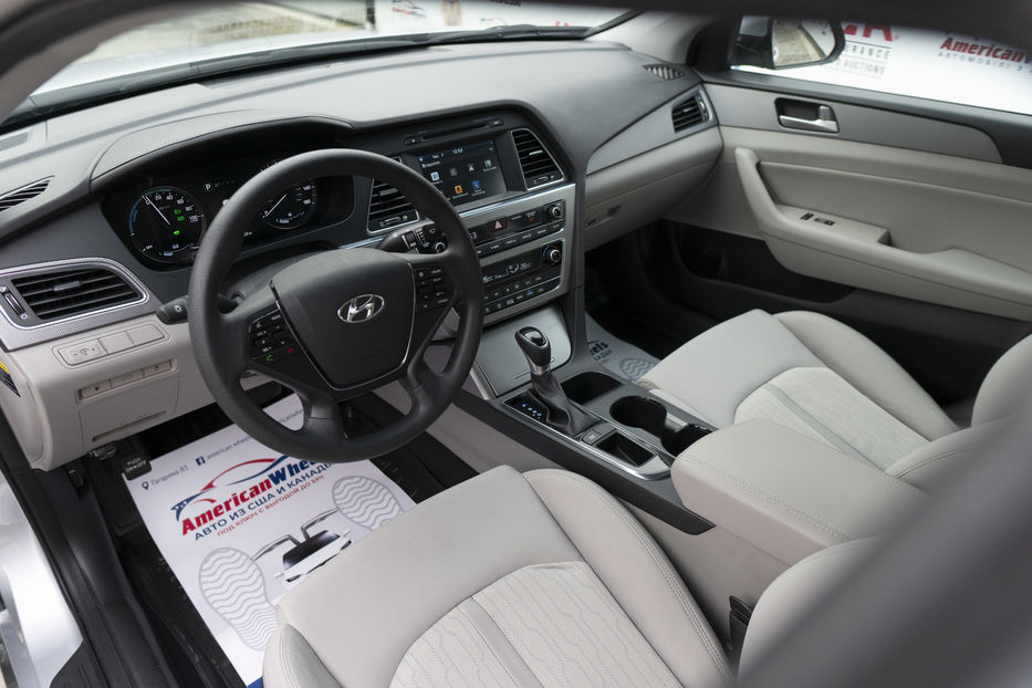 Продам Hyundai Sonata Hybrid SE  2017 года в Черновцах