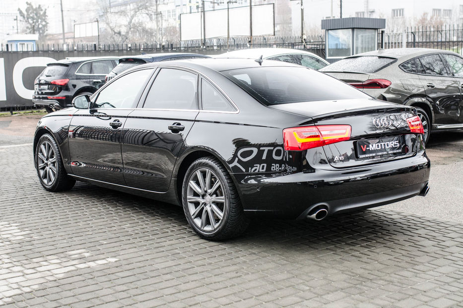 Продам Audi A6 3.0TFSI QUATTRO 2012 года в Киеве