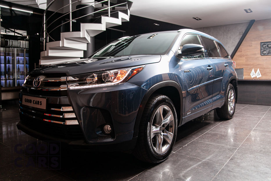 Продам Toyota Highlander Hybrid Limited 2016 года в Одессе