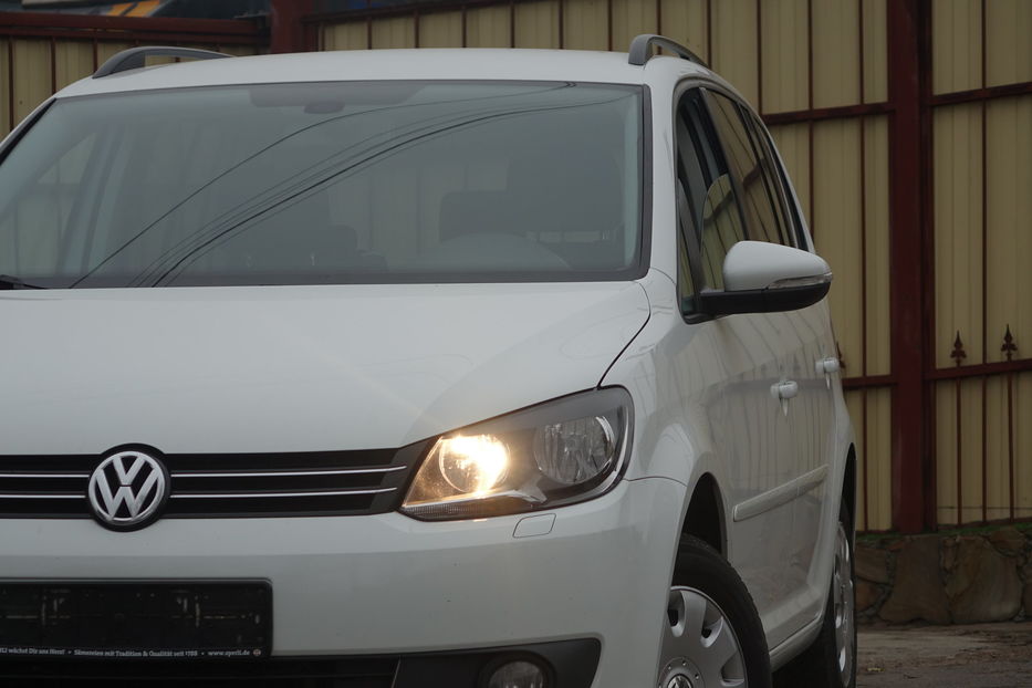 Продам Volkswagen Touran DIESEL 2015 года в Одессе