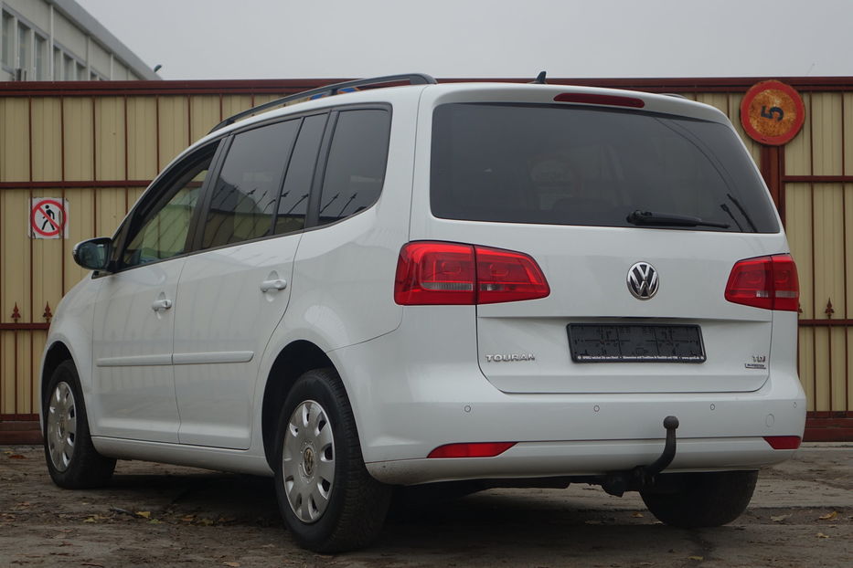 Продам Volkswagen Touran DIESEL 2015 года в Одессе