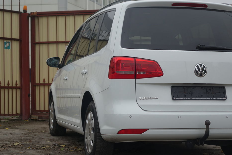 Продам Volkswagen Touran DIESEL 2015 года в Одессе