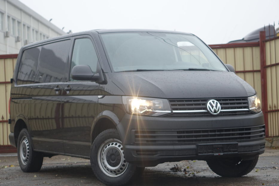 Продам Volkswagen T5 (Transporter) груз DIESEL 2017 года в Одессе