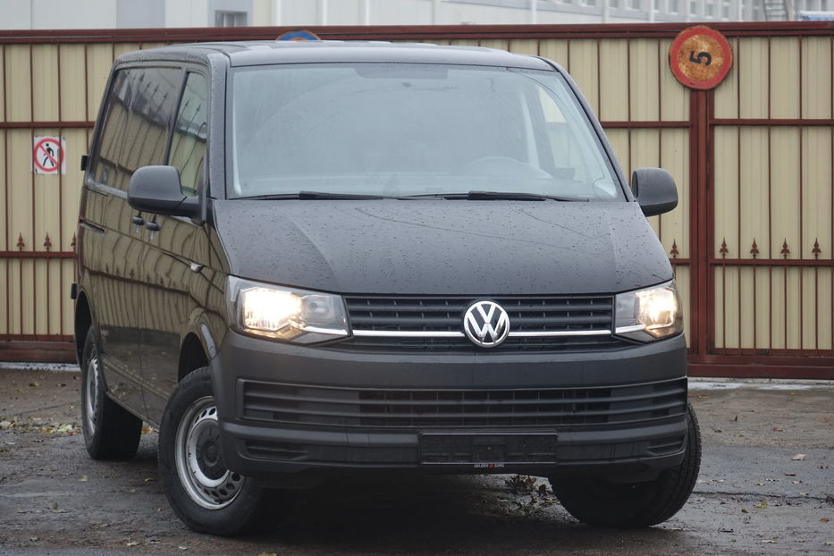 Продам Volkswagen T5 (Transporter) груз DIESEL 2017 года в Одессе