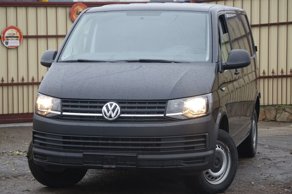 Продам Volkswagen T5 (Transporter) груз DIESEL 2017 года в Одессе