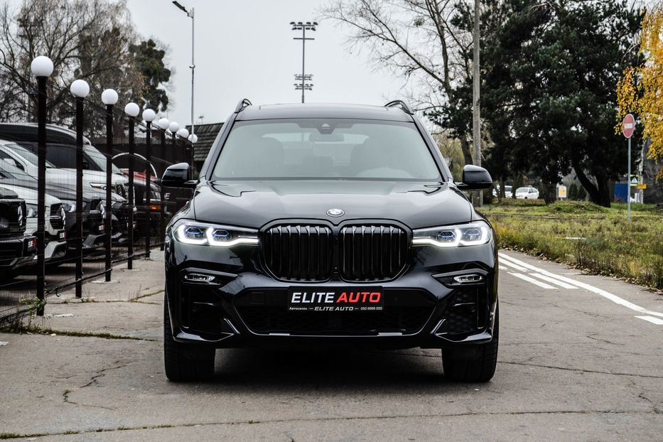 Продам BMW X7 M 50 D 2020 года в Киеве