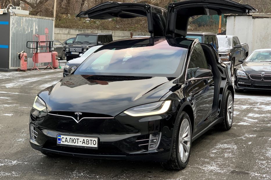 Продам Tesla Model X 100 D Dual Motor  2020 года в Киеве