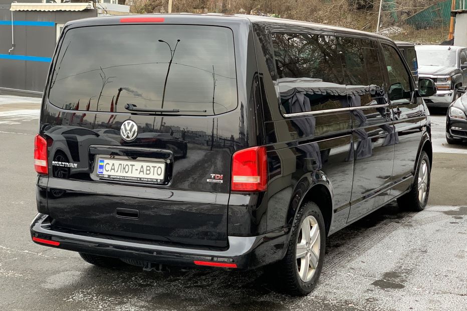 Продам Volkswagen Multivan HIGHLINE LONG 2015 года в Киеве