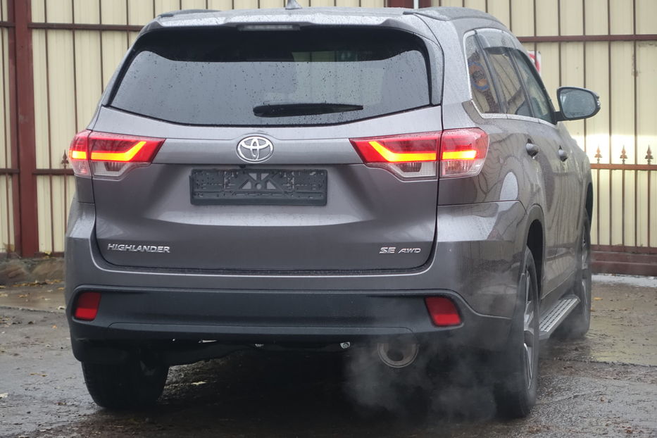 Продам Toyota Highlander MAXIMAL AWD 2019 года в Одессе