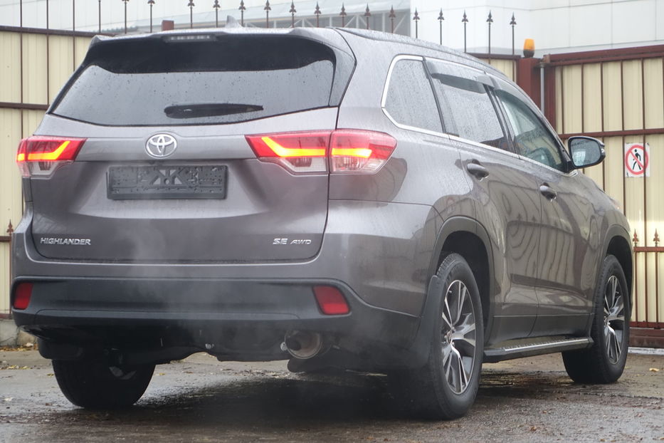 Продам Toyota Highlander MAXIMAL AWD 2019 года в Одессе