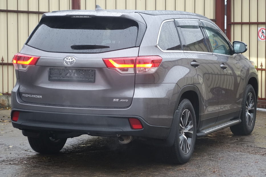 Продам Toyota Highlander MAXIMAL AWD 2019 года в Одессе