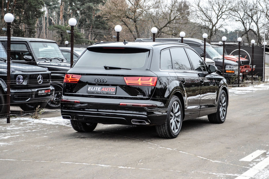 Продам Audi Q7 Diesel 2015 года в Киеве