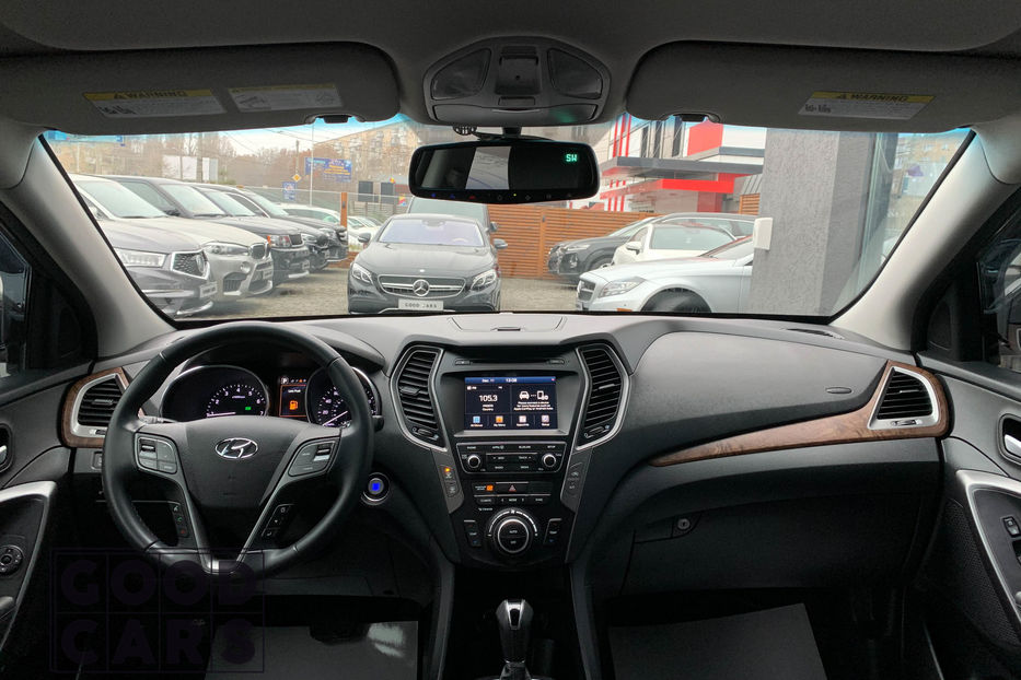 Продам Hyundai Santa FE Top Navi 2017 года в Одессе