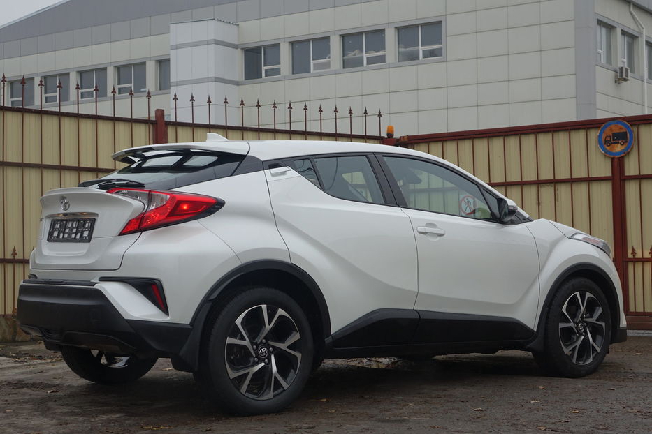 Продам Toyota C-HR 2018 года в Одессе