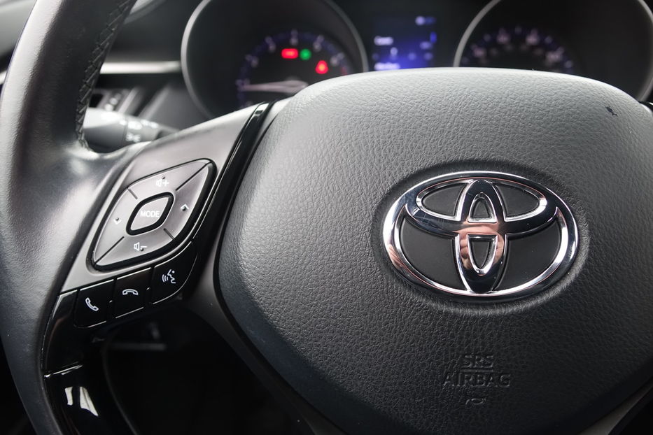 Продам Toyota C-HR 2018 года в Одессе