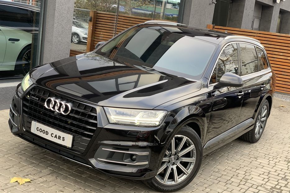 Продам Audi Q7 quattro Official 2016 года в Одессе