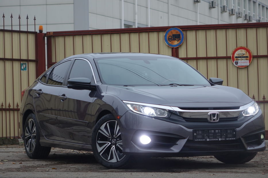 Продам Honda Civic 2017 года в Одессе