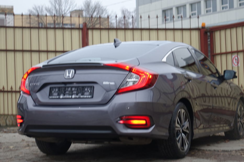 Продам Honda Civic 2017 года в Одессе