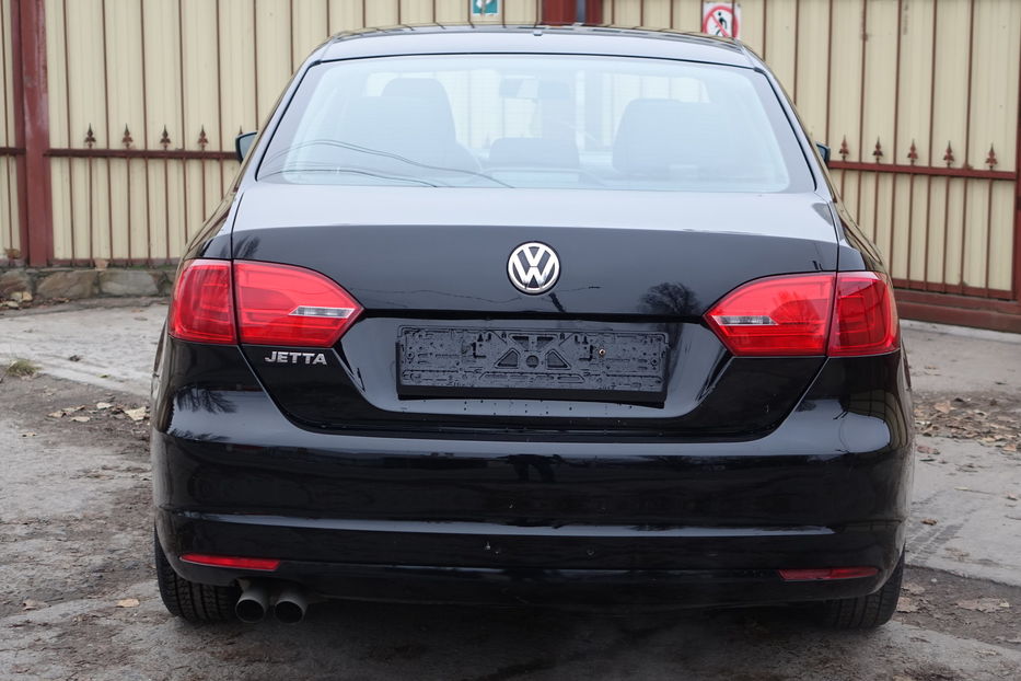 Продам Volkswagen Jetta 2014 года в Одессе