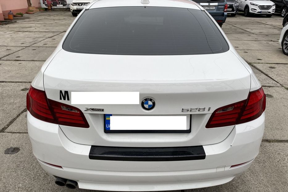 Продам BMW 528 X-Drive 2013 года в Одессе
