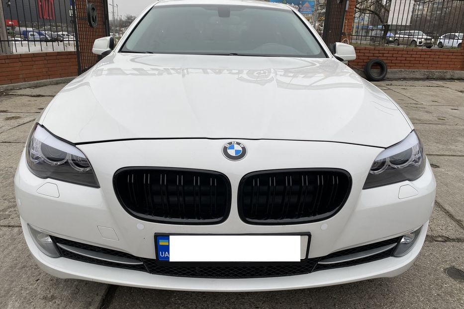 Продам BMW 528 X-Drive 2013 года в Одессе