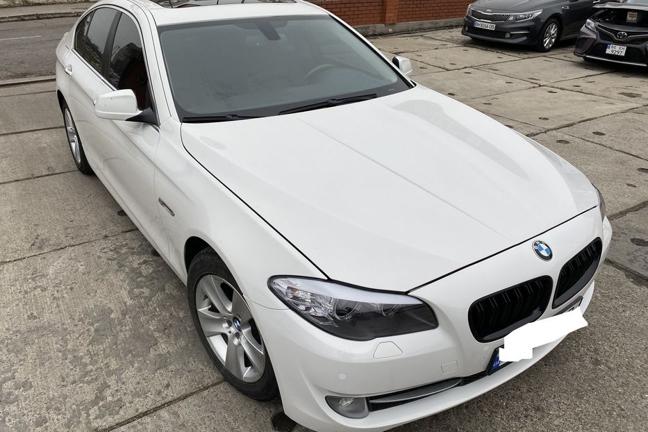 Продам BMW 528 X-Drive 2013 года в Одессе