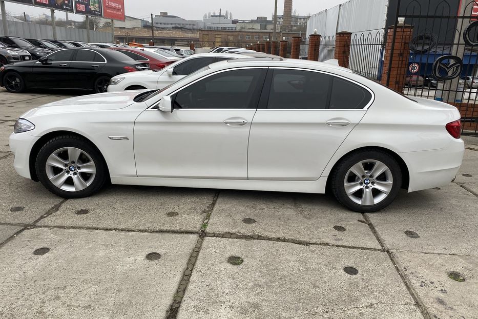 Продам BMW 528 X-Drive 2013 года в Одессе