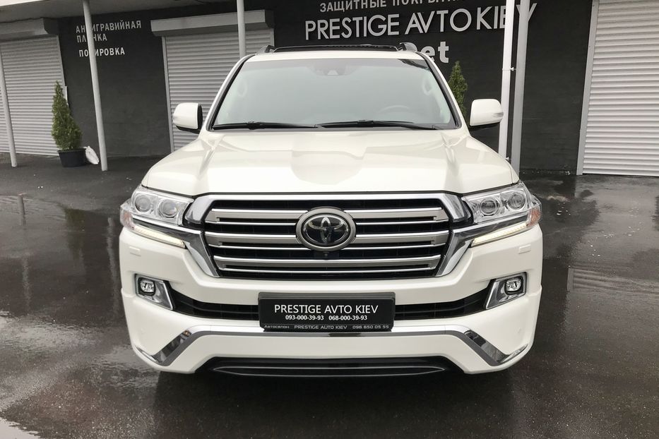 Продам Toyota Land Cruiser 200 PREMIUM 2018 года в Киеве