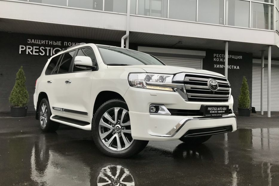 Продам Toyota Land Cruiser 200 PREMIUM 2018 года в Киеве