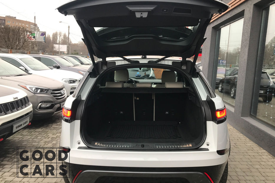 Продам Land Rover Velar R Dynamic 2019 года в Одессе