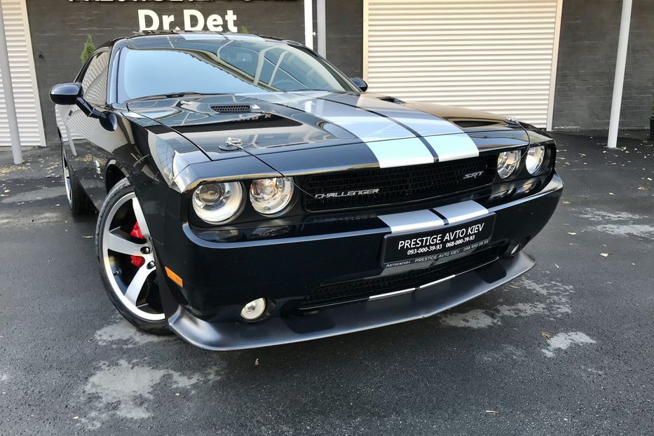 Продам Dodge Challenger SRT8 HEMI 2014 года в Киеве