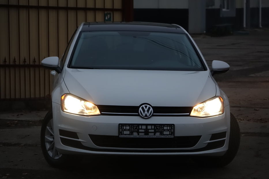 Продам Volkswagen Golf VII PANORAMA 2017 года в Одессе