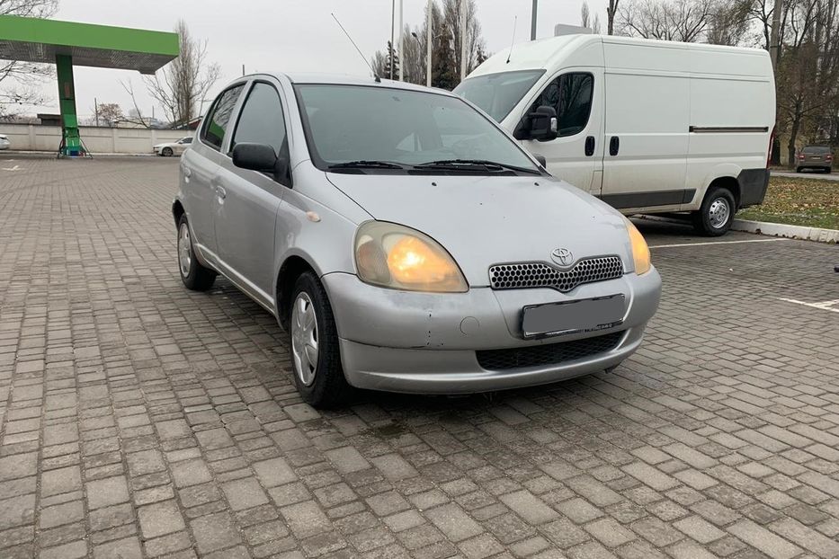 Продам Toyota Yaris 2002 года в Одессе