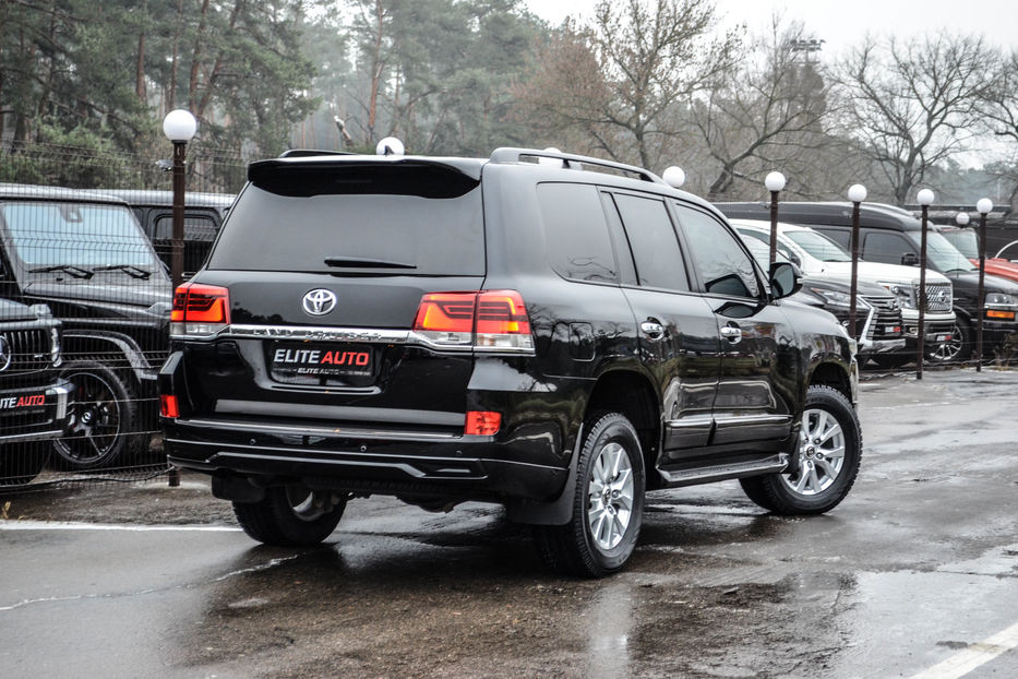 Продам Toyota Land Cruiser 200 ARMORED RIDA 2014 года в Киеве