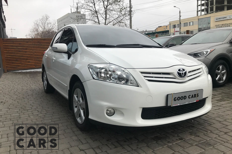 Продам Toyota Auris 2011 года в Одессе