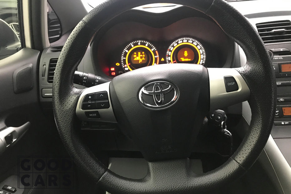 Продам Toyota Auris 2011 года в Одессе