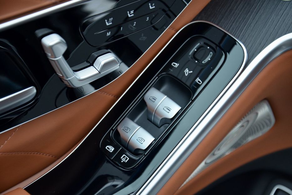 Продам Mercedes-Benz S-Class 400 AMG 2020 года в Киеве