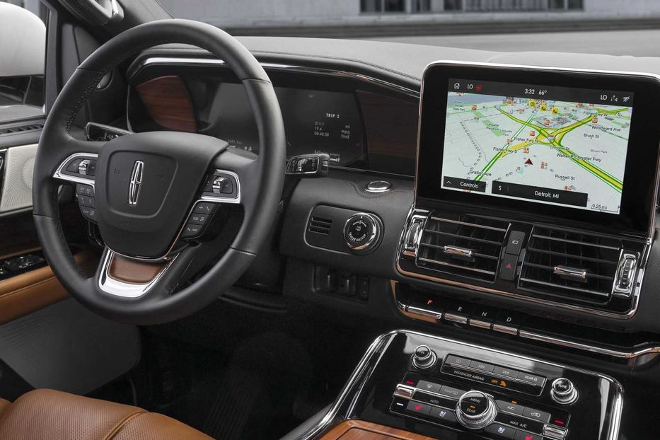 Продам Lincoln Navigator Twin-Turbocharged 3.5L V6  2022 года в Днепре