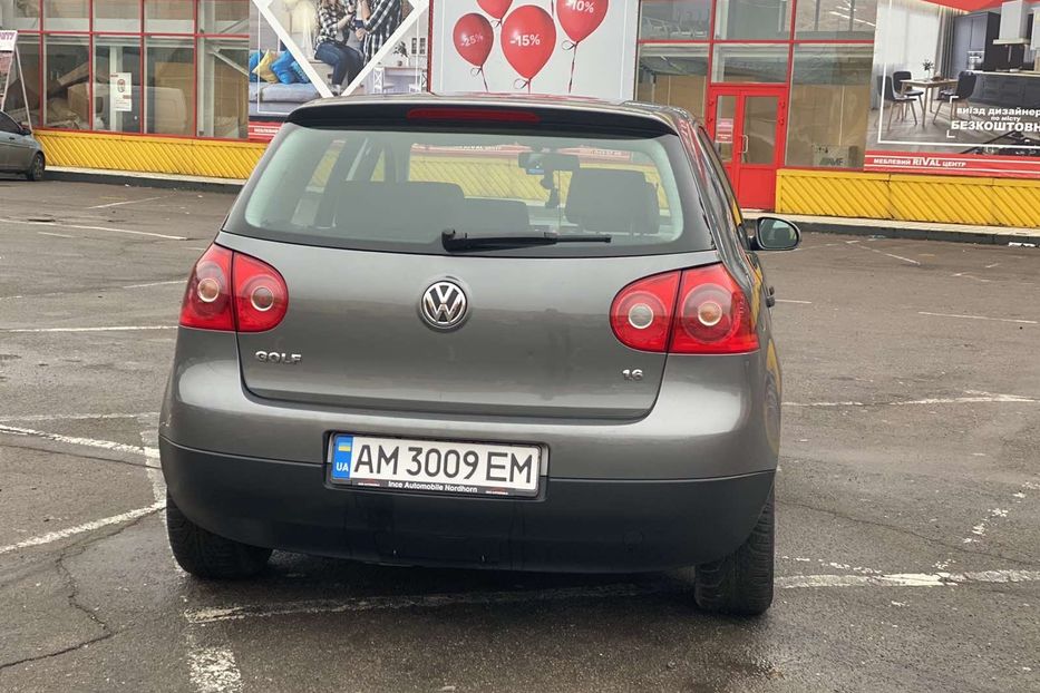 Продам Volkswagen Golf V 2004 года в Житомире