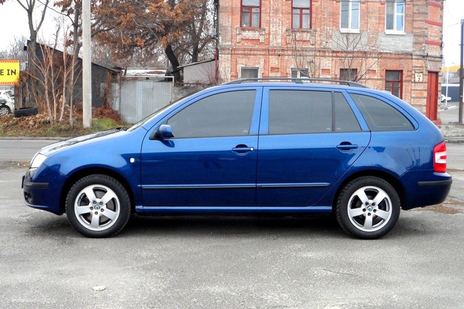 Продам Skoda Fabia 2006 года в Днепре