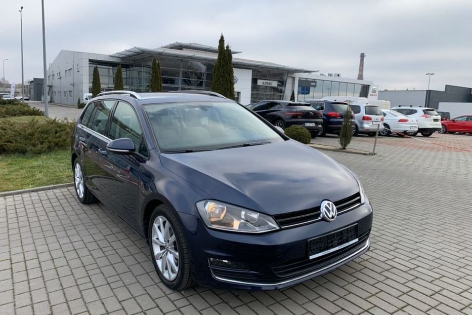 Продам Volkswagen Golf VII 1.6TDI  2015 года в Львове