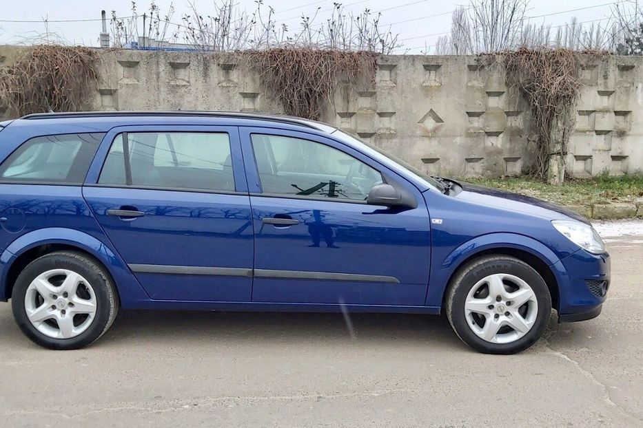 Продам Opel Astra H EcoTEC LPG AT 2009 года в Житомире