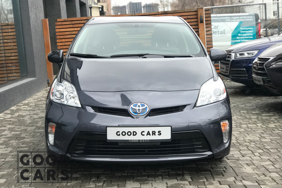 Продам Toyota Prius 2015 года в Одессе