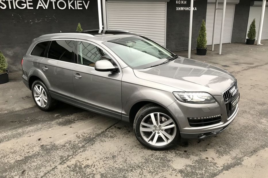 Продам Audi Q7 3.0 TFSI 2011 года в Киеве