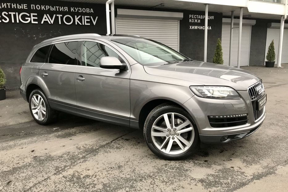 Продам Audi Q7 3.0 TFSI 2011 года в Киеве