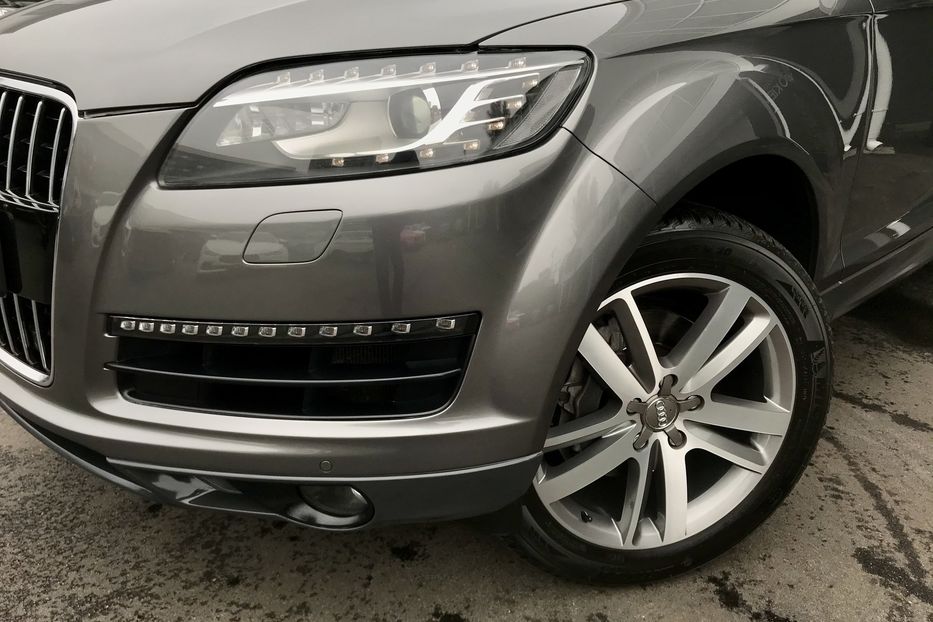 Продам Audi Q7 3.0 TFSI 2011 года в Киеве