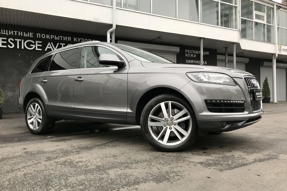 Продам Audi Q7 3.0 TFSI 2011 года в Киеве