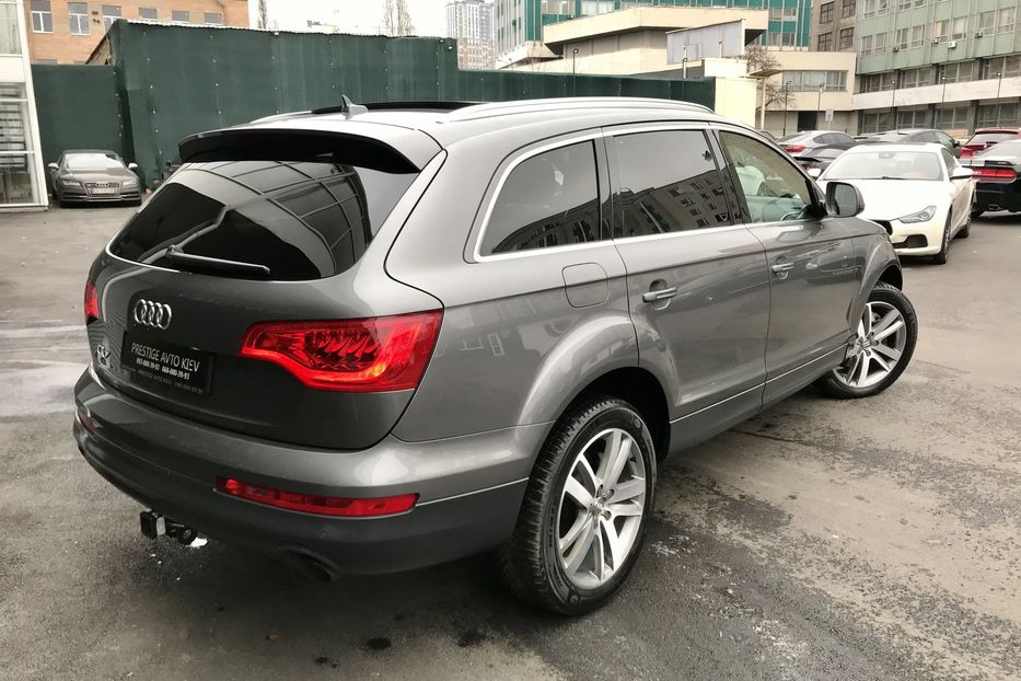 Продам Audi Q7 3.0 TFSI 2011 года в Киеве