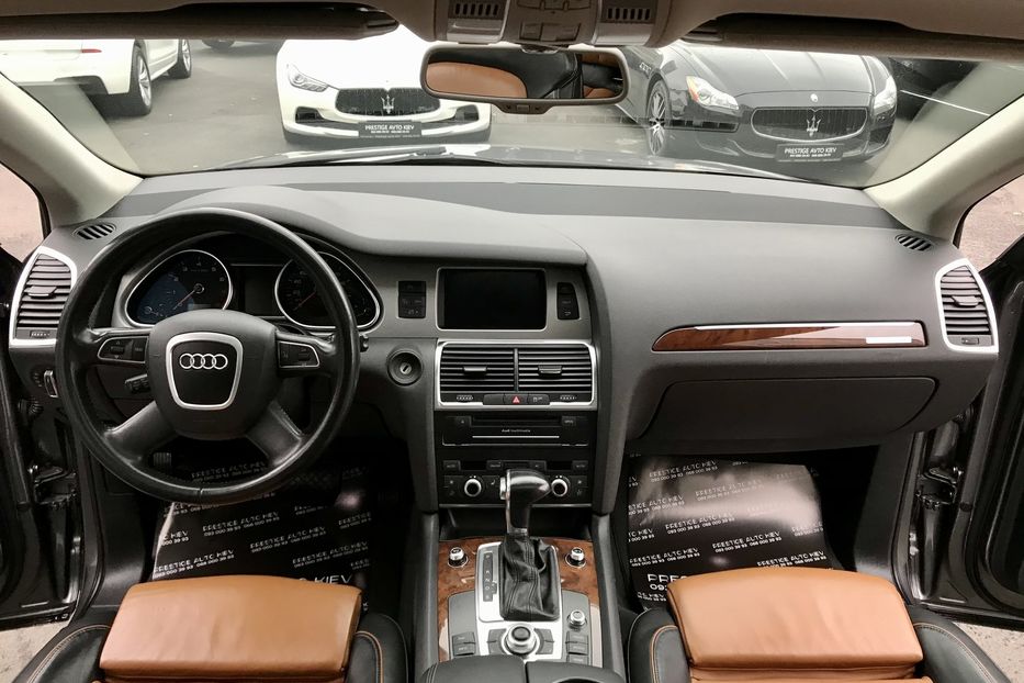 Продам Audi Q7 3.0 TFSI 2011 года в Киеве