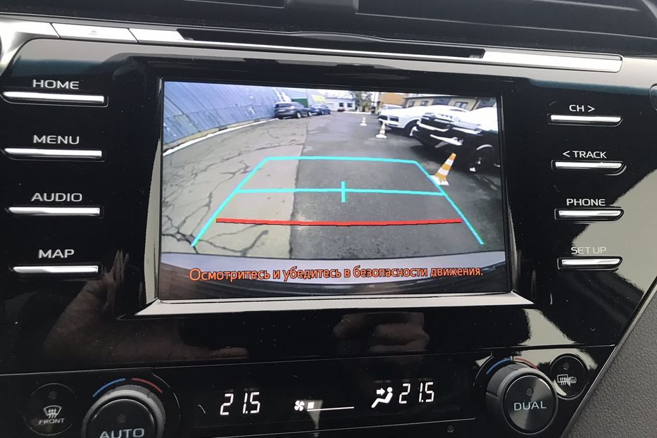 Продам Toyota Camry Elegance 2019 года в Киеве